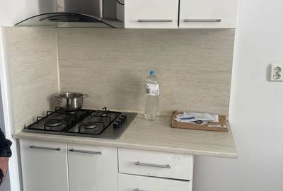 Apartament cu 2 camere semidecomandat în Ultracentral