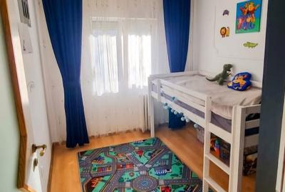 Apartament cu 3 camere semidecomandat în Rogerius - 2