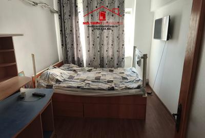 Apartament 3 camere - 70 mp - str.Pacii - 3