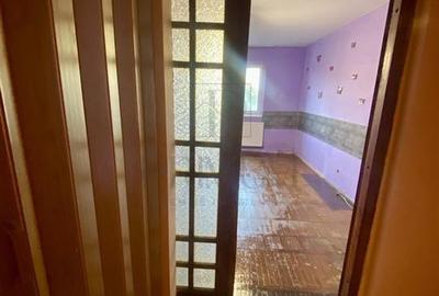 Garsoniera-Buziasului-Ac-Nemobilata - 4