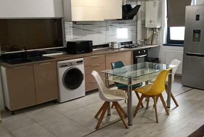 Apartament cu 3 camere decomandat, mobilat în Tomis Plus - 11