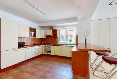 Apartament cu 3 camere semidecomandat, mobilat în Aviatorilor - 6