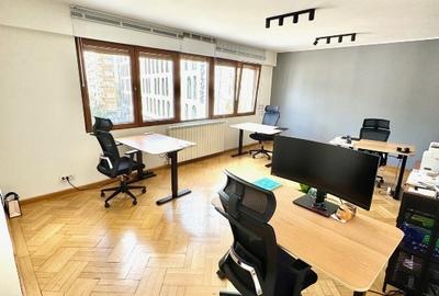 Birou modern complet mobilat – Strada George Enescu 8A Birou modern complet mobilat – Strada George Enescu 8A - 3