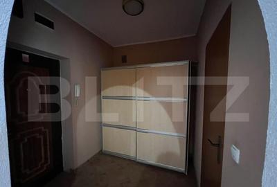 Apartament de vanzare, cu 2 camere, 48 mp, zona Bulevardul T - 1