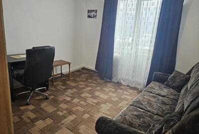 Apartament cu 3 camere decomandat în Noua - 4