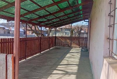 Spatiu comercial , 200 mp , la pret 300 e ! - 2