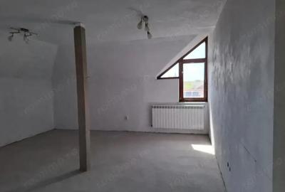 VILA S+P+E+M cu SPATIU COMERCIAL central in Nadlac - 15