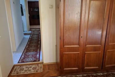 Apartament cu 3 camere decomandat în Central - 2