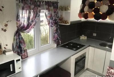 Apartament cu 2 camere decomandat în Mehala - 2