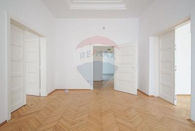 Spațiu de închiriat, central, Sânpetru! - 7