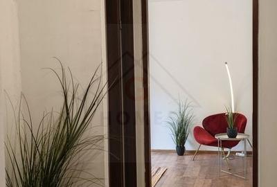 Apartament cu 2 camere nedecomandat, mobilat în Circumvalațiunii - 40