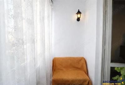 Apartament cu 3 camere decomandat, mobilat în Noua - 2