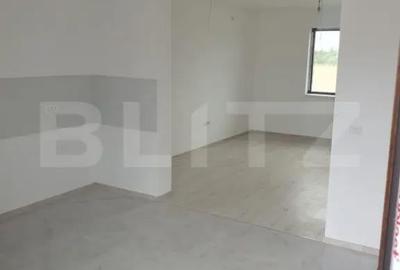 Casă cu 4 camere cu Teren 532 Mp în Remetea Mare - 2