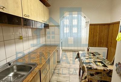 Apartament cu 2 camere decomandat în Craiter - 4