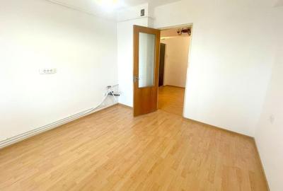 De vanzare – Apartament 3 camere   -R-uri -  Mazepa 1 - 3