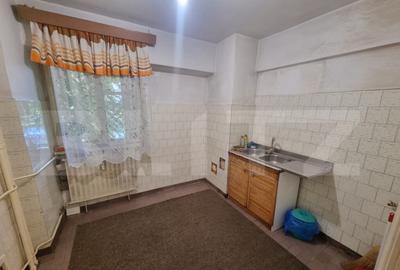 Apartament 4 camere decomandate, Rovine Zona Posta - 8