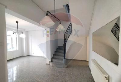 Casă cu 2 camere în Ultracentral - 5