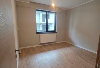 Apartament cu 2 camere decomandat în Palazu Mare - 4