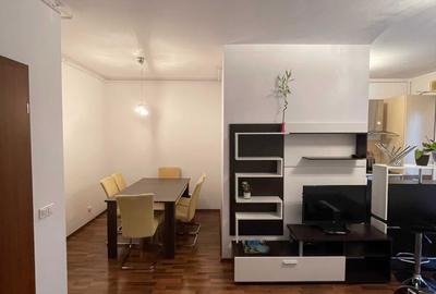 Apartament cu 2 camere decomandat în Titan
