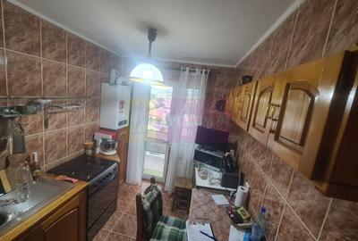 Apartament cu 3 camere decomandat în Cuza - 7