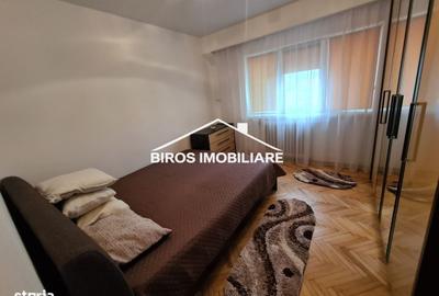 Apartament cu 2 camere decomandat în Rovine