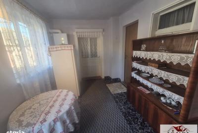 Casă cu 4 camere în Bucerdea Grânoasă