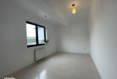 Apartament cu 3 camere semidecomandat în Dobroești - 1