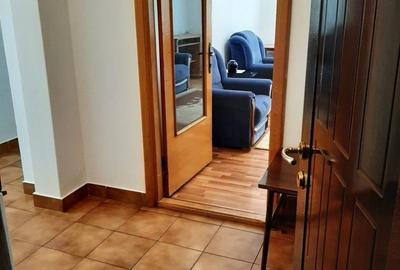 Apartament cu 2 camere decomandat în Negru Vodă - 2