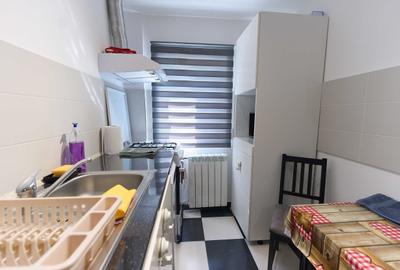 Apartament cu 2 camere decomandat în Apusului