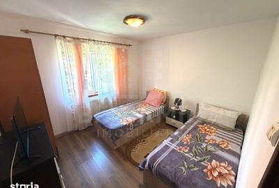 Apartament cu 3 camere decomandat în Craiovița Nouă - 8