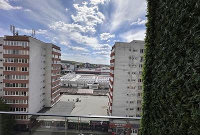 Garsonieră decomandată în Central - 2