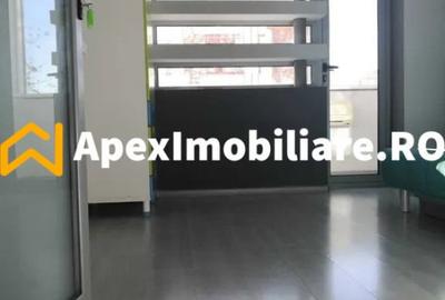 Apartament cu 3 camere decomandat în Gara de Nord