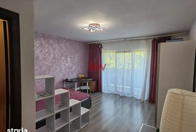 Garsonieră decomandată în Bucium - 2