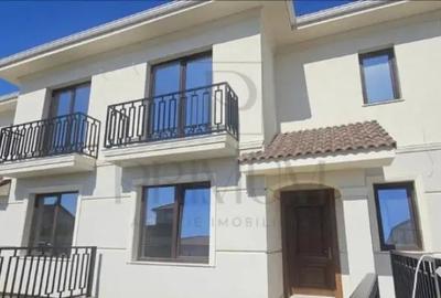 Casă cu 5 camere cu Teren 260 Mp în Moșnița Nouă