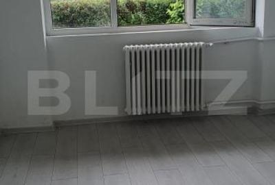 Apartament cu 3 camere semidecomandat în Central - 4