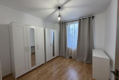 Apartament cu 3 camere decomandat în Politehnica