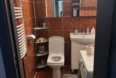 Apartament cu 3 camere decomandat în Central - 2