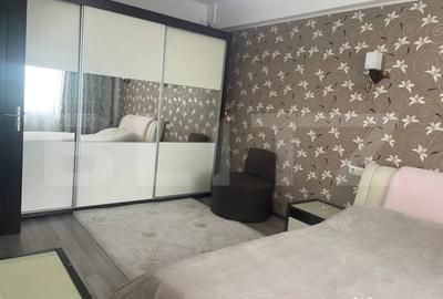 Casă cu 5 camere cu Teren 300 Mp în Central