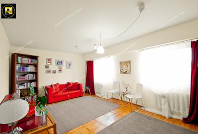 Apartament cu 4 camere decomandat, mobilat în Piața Centrală - 3