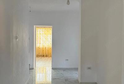 Casă cu 5 camere cu Teren 800 Mp în Central