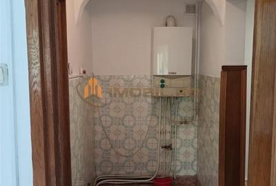 Apartament cu 2 camere decomandat în Alexandru cel Bun - 14