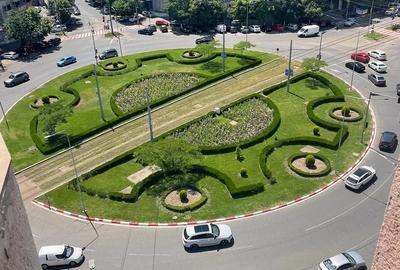Apartament cu 2 camere decomandat în Exterior Vest