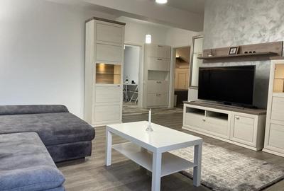 Apartament cu 3 camere decomandat în Ștefan cel Mare