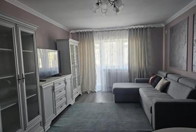 Apartament cu 3 camere decomandat în Păcurari