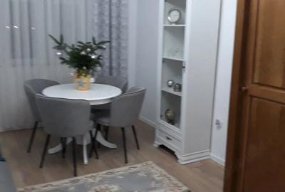 Apartament cu 2 camere decomandat în Central - 4