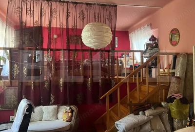 Casă cu 4 camere cu Teren 1344 Mp în Central - 8