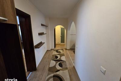 Apartament cu 3 camere semidecomandat, mobilat în Nerva Traian - 1