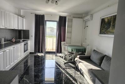 Apartament cu 3 camere decomandat în Central - 1