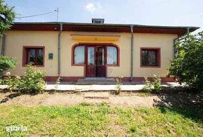 Casă cu 5 camere cu Teren 2000 Mp în Gălbinași - 4