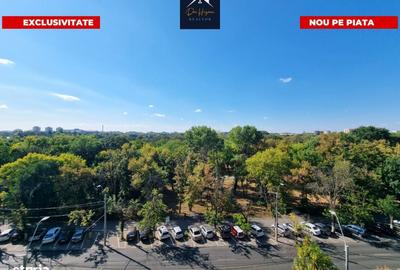 Apartament cu 4 camere decomandat în Tineretului